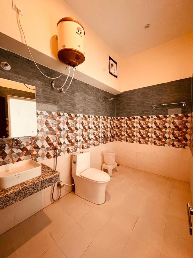 Sitara Resort, Scenic Mountain View Rooms With Balcony & Terrace Mussoorie Eksteriør billede